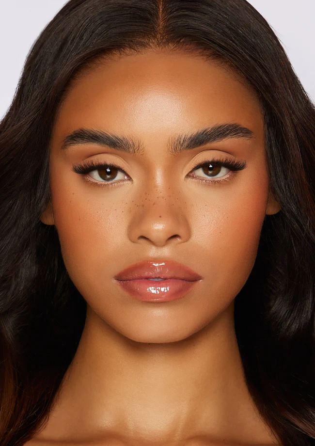 Tatti Lashes: Elevate Your Look with Glamorous, High-Quality Lashes